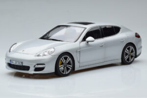 Porsche Panamera 970 Turbo Hopea Norev 1:18