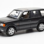Range Rover P38 4.6 HSE Musta Metallic AUTOart 1:18