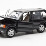 Range Rover P38 4.6 HSE Musta Metallic AUTOart 1:18 - image 9 of 9