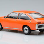 Renault 15 TL Oranssi Norev 1:18 - image 5 of 6