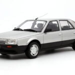 Renault 25 Phase 1 V6 Injection Hopea Otto 1:18 OT1070 Hartsi