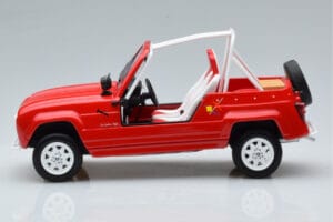 Renault 4L JP4 Punainen Otto 1:18 OT998 Hartsi — kuva 3 / 6