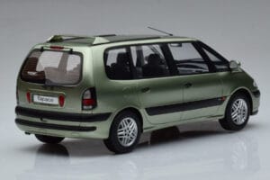 Renault Espace 3 Vihreä Otto 1:18 OT430 Hartsi — kuva 2 / 6