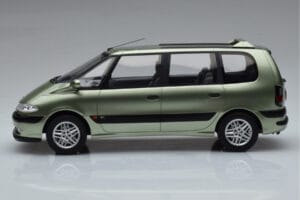 Renault Espace 3 Vihreä Otto 1:18 OT430 Hartsi — kuva 3 / 6