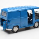 Renault Estafette Saviem Sininen Norev 1:18 - image 2 of 11