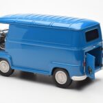 Renault Estafette Saviem Sininen Norev 1:18 - image 7 of 11