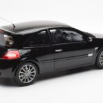Renault Megane 2 RS Phase 2 Musta Otto 1:18 OT1054 - image 2 of 6