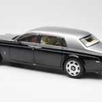 Rolls-Royce Phantom VII EWB Musta ja Hopea Kyosho 1:18 08841BKS - image 7 of 8