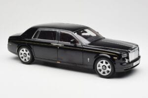 Rolls-Royce Phantom VII EWB Diamond Musta Kyosho 1:18 08841DBK2 Metalli — kuva 6 / 8
