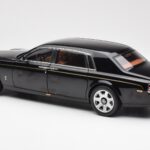 Rolls-Royce Phantom VII EWB Diamond Musta Kyosho 1:18 08841DBK2 - image 7 of 8