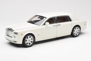 Rolls-Royce Phantom VII EWB English Valkoinen Kyosho 1:18 08841EW2