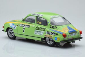 Saab 96 V4 #2 S. Blomqvist / H. Sylvan Rally Sweden 1976 IXO 1:18 18RMC085B Metalli — kuva 5 / 6