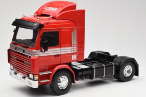 Scania 143M 470 Topline Punainen MCG 1:18 MCG18142