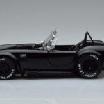 Shelby Cobra 427 S/C Musta Kyosho 1:18 - image 4 of 9