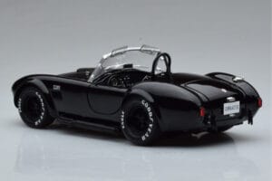 Shelby Cobra 427 S/C Musta Kyosho 1:18 08048BK Metalli — kuva 6 / 9