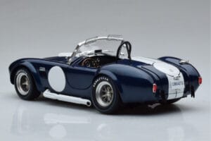 Shelby Cobra 427 S/C Tummansininen Kyosho 1:18 08048DBL Metalli — kuva 6 / 9