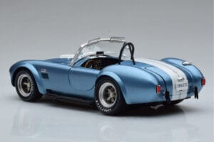 Shelby Cobra 427 S/C Vaaleansininen Kyosho 1:18 08048SBL Metalli — kuva 6 / 9