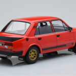 Skoda 130 LR Punainen IXO 1:18 - image 2 of 6