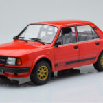 Skoda 130 LR Punainen IXO 1:18