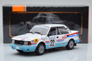 Skoda 130 LR #22 S. Kvaizar / J. Janecek Rally Acropolis 1986 IXO 1:18 18RMC157B Metalli — kuva 6 / 6