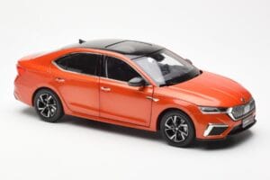 Skoda Octavia Pro Oranssi FAW 1:18 ZMR000006ORA Metalli — kuva 6 / 8