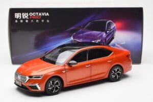 Skoda Octavia Pro Oranssi FAW 1:18 ZMR000006ORA Metalli — kuva 8 / 8
