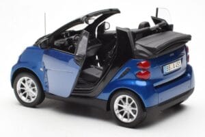 Smart Fortwo 451 Cabrio Sininen & Musta Minichamps 1:18 150036330 Metalli — kuva 5 / 8