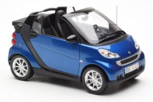 Smart Fortwo 451 Cabrio Sininen & Musta Minichamps 1:18 150036330 Metalli — kuva 6 / 8