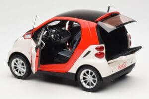Smart Fortwo 451 Coca-Cola Minichamps 1:18 150036301 Metalli — kuva 5 / 8