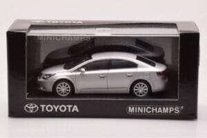 Toyota Avensis T270 Hopea Minichamps 1:43 403166903 Metalli — kuva 4 / 4