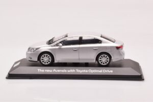 Toyota Avensis T270 Hopea Minichamps 1:43