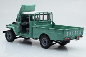 Toyota Land Cruiser 40 4x4 Pickup Vihreä Kyosho 1:18 08958FG Metalli — kuva 3 / 8