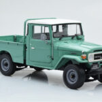 Toyota Land Cruiser 40 4x4 Pickup Vihreä Kyosho 1:18 - image 6 of 8