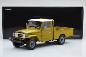 Toyota Land Cruiser 40 4x4 Pickup Oliivi Kyosho 1:18 08958K Metalli — kuva 8 / 8
