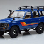 Toyota Land Cruiser 60 Sininen Valinnaisilla Osilla Kyosho 1:18