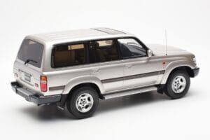 Toyota Land Cruiser HDJ80 Beige Metallic Otto 1:18 OT438 Hartsi — kuva 2 / 6