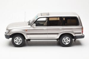Toyota Land Cruiser HDJ80 Beige Metallic Otto 1:18 OT438 Hartsi — kuva 3 / 6