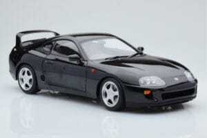 Toyota Supra A80 Musta LCD 1:18 LCD18020-BL Metalli — kuva 4 / 7