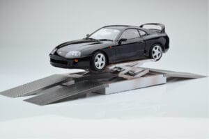 Toyota Supra A80 Musta LCD 1:18 LCD18020-BL Metalli — kuva 6 / 7