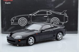 Toyota Supra A80 Musta LCD 1:18 LCD18020-BL Metalli — kuva 7 / 7
