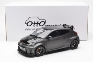 Toyota GR Yaris Circuit Package Musta Otto 1:18 OT1046 Metalli — kuva 6 / 6