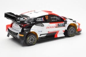 Toyota GR Yaris Rally1 #17 S. Ogier / V. Landais Safari Rally Kenya 2023 IXO 1:18 18RMC173A Metalli — kuva 2 / 6
