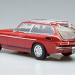 Volvo 1800 ES Punainen Norev 1:18 188723 Metalli - image 6 of 7