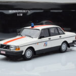 Volvo 240 GL Poliisi Belgia Minichamps 1:18 - image 6 of 6
