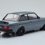 Volvo 240 Turbo Harmaa IXO 1:18 - image 2 of 6