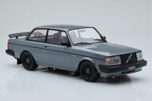 Volvo 240 Turbo Harmaa IXO 1:18 18CMC089 Metalli — kuva 4 / 6