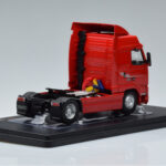 Volvo FH12 Punainen IXO 1:43 TR123 - image 2 of 6