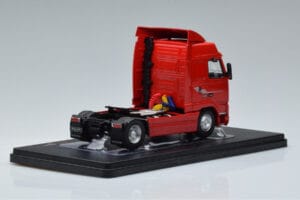 Volvo FH12 Punainen IXO 1:43 TR123 Metalli — kuva 2 / 6