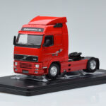 Volvo FH12 Punainen IXO 1:43 TR123