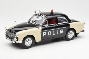 Volvo P121 Poliisi Revell 1:18 8904